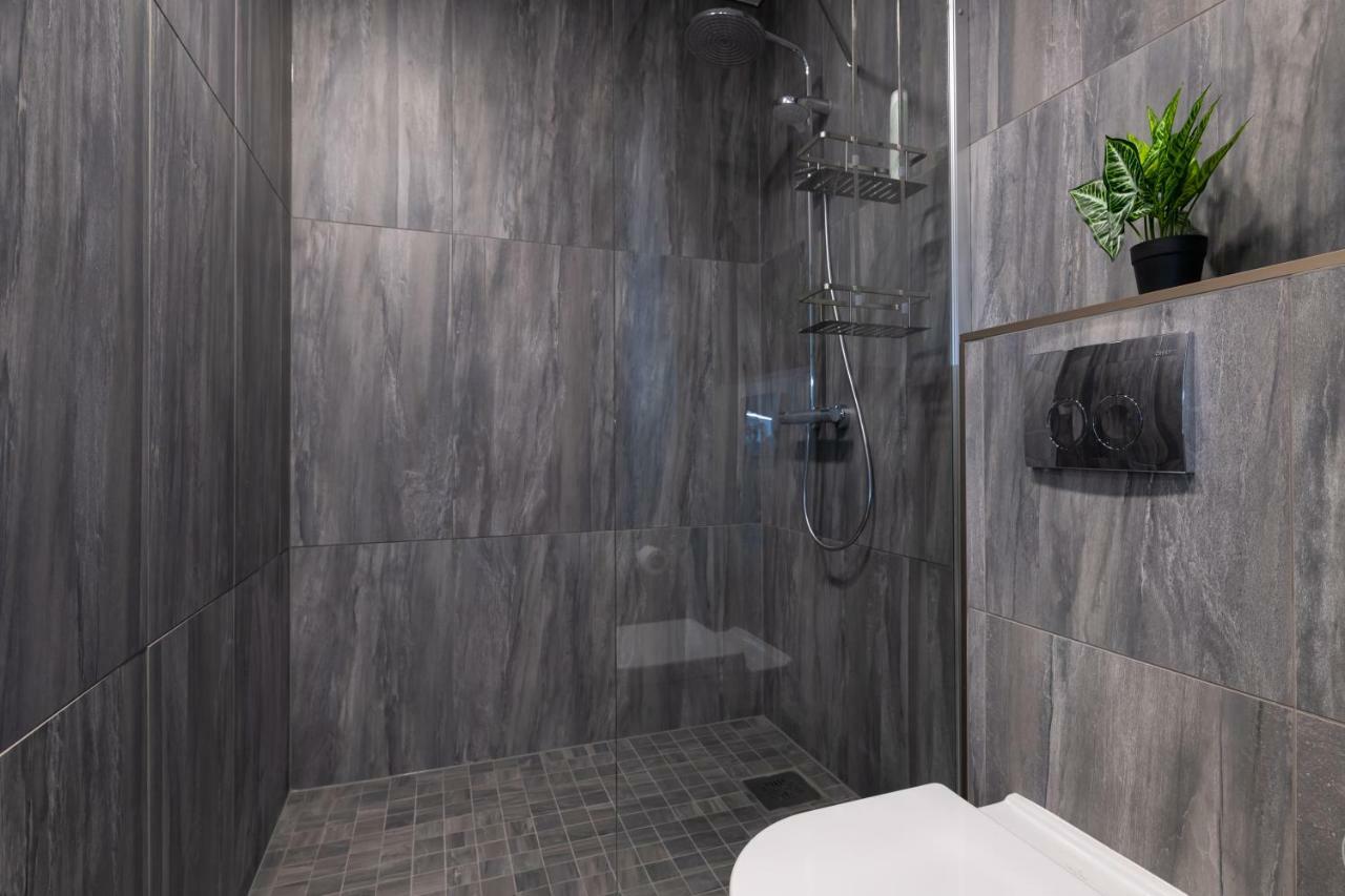Central Lootsi Penthouse Tallinn Dış mekan fotoğraf